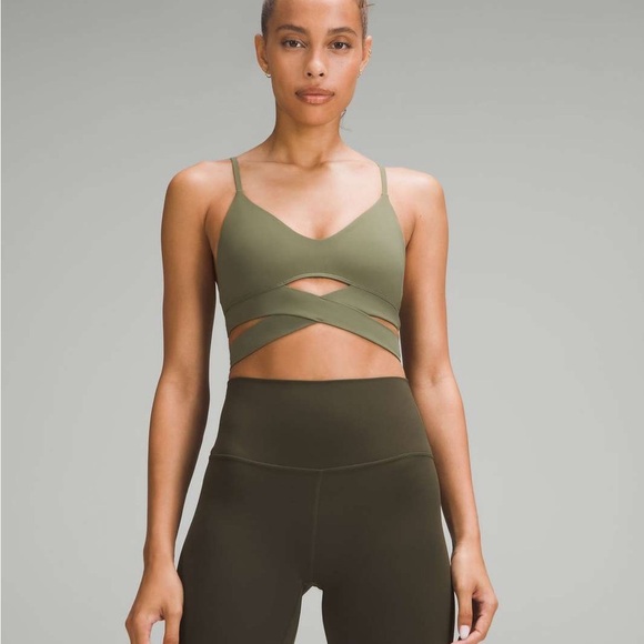 🆕💚 Lululemon Still Now Bra - Army Green - Picture 1 of 9